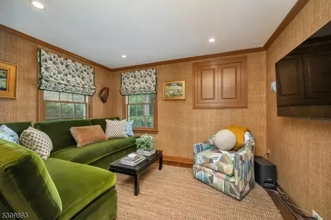 22 Windsor Rd, Summit, NJ 07901 photo 13