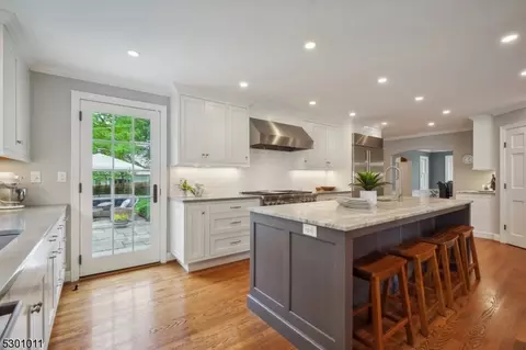 60 Blackburn Rd, Summit, NJ 07901 photo 6