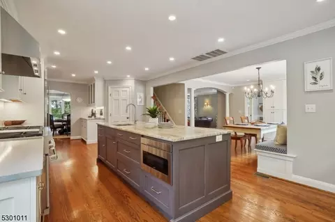 60 Blackburn Rd, Summit, NJ 07901 photo 9