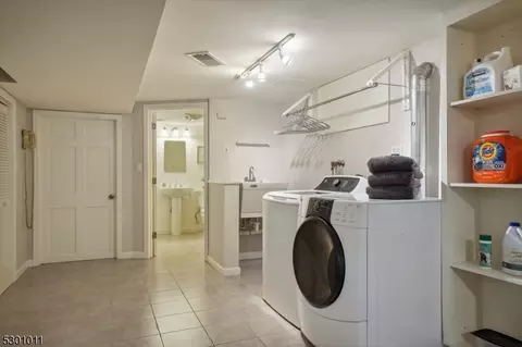60 Blackburn Rd, Summit, NJ 07901 photo 25
