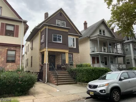 484 Norwood St, East Orange, NJ 07018