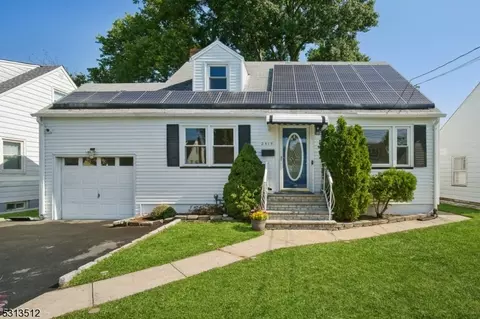 2515 Clover Ter, Union, NJ 07083