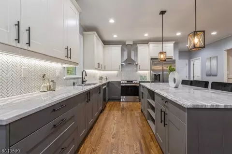 1393 Sussex Tpke, Randolph, NJ 07869