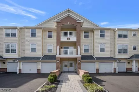 2301 Ambassador Ct #2301, Somerset, NJ 08873