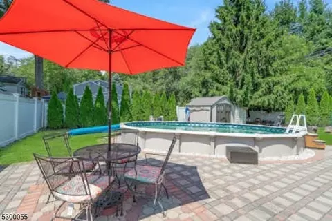 74 W Saddle River Rd, Waldwick, NJ 07463 photo 26