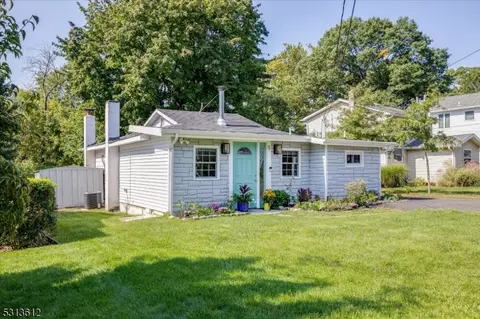 5 Shore Rd, Wayne, NJ 07470