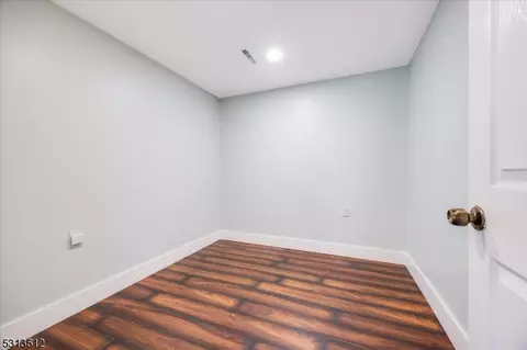 5 Shore Rd, Wayne, NJ 07470 photo 18