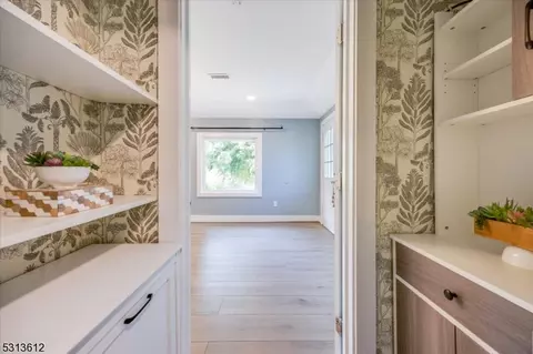 5 Shore Rd, Wayne, NJ 07470 photo 7