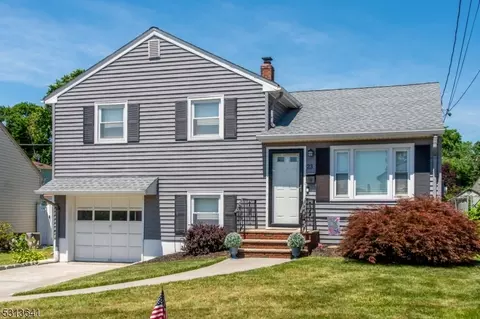 23 Crestwood Ave, Belleville, NJ 07109