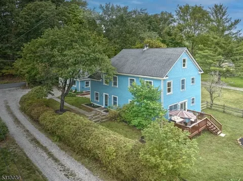 22 Mccann Mill Rd, Pottersville, NJ 07979