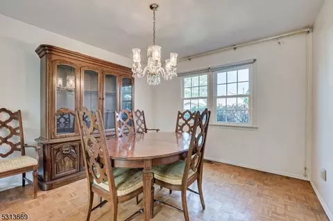 75 Spruce St, Edison, NJ 08837 photo 19