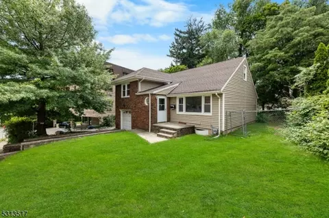 241 Parker Ave, Hackensack, NJ 07601 photo 3