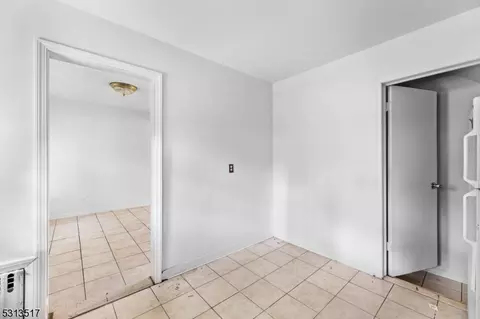 241 Parker Ave, Hackensack, NJ 07601 photo 9