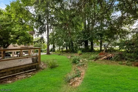241 Parker Ave, Hackensack, NJ 07601 photo 23
