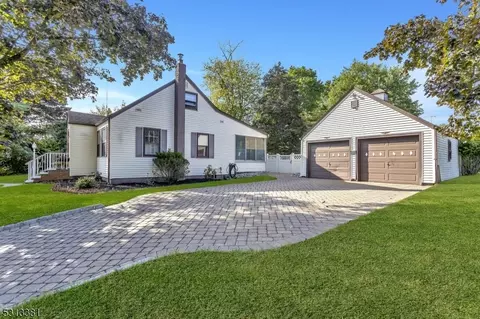 804 Tompkins Ave, South Plainfield, NJ 07080