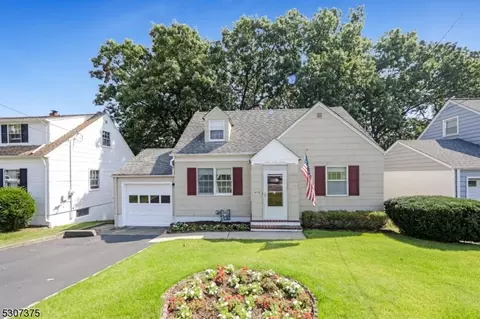 419 Mount Prospect Ave, Clifton, NJ 07012