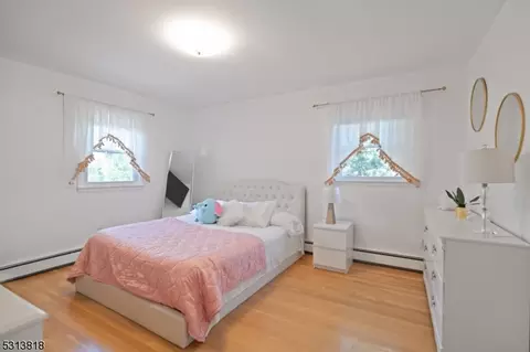 76 Pine St, Hackensack, NJ 07601 photo 14