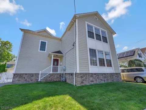 19 Sade St, Clifton, NJ 07013