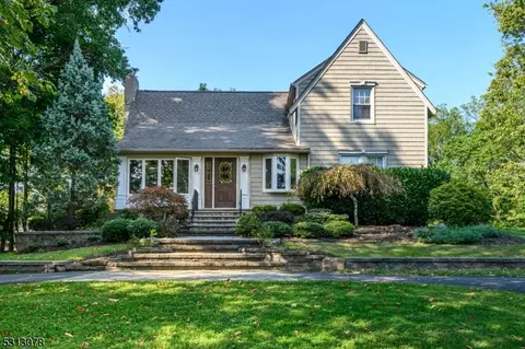 1512 Long Hill Rd, Long Hill, NJ 07946