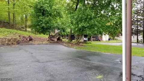 1007 Ringwood Ave, Wanaque Boro, NJ 07420 photo 23