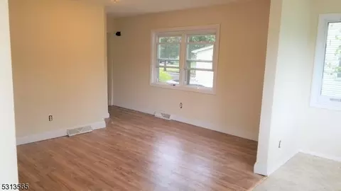 1007 Ringwood Ave, Wanaque Boro, NJ 07420 photo 6