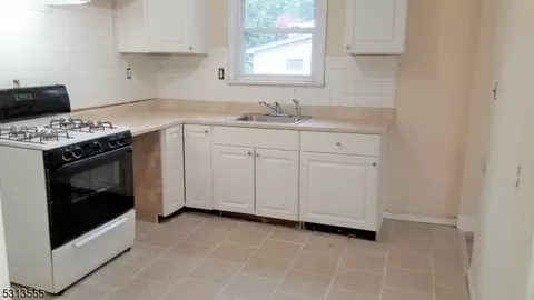 1007 Ringwood Ave, Wanaque Boro, NJ 07420 photo 7