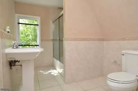 1007 Ringwood Ave, Wanaque Boro, NJ 07420 photo 19