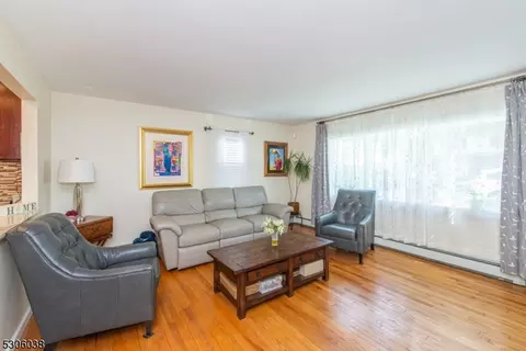 147 Linden Rd, Wayne, NJ 07470 photo 9