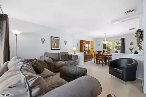 44 Crescent Rd, Montville Twp, NJ 07058 photo 5