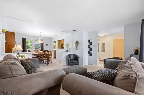 44 Crescent Rd, Montville Twp, NJ 07058 photo 6