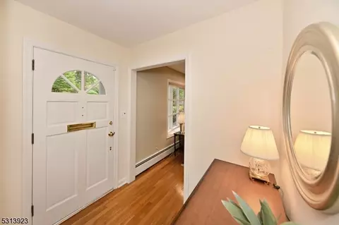 129 Norman Dr, Ramsey, NJ 07446 photo 5