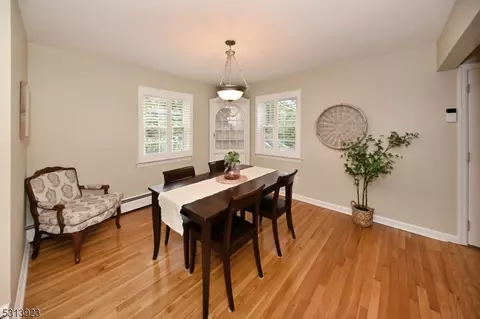 129 Norman Dr, Ramsey, NJ 07446 photo 8