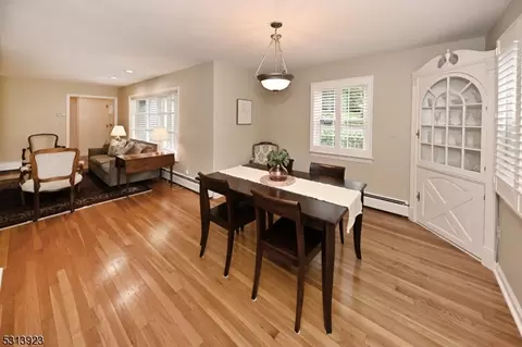 129 Norman Dr, Ramsey, NJ 07446 photo 9