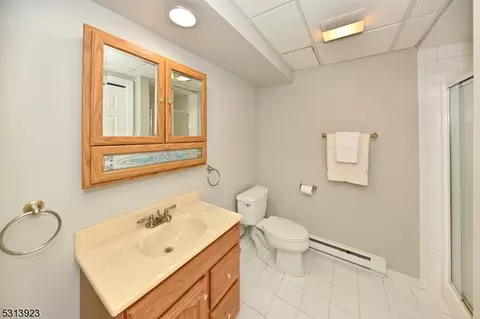 129 Norman Dr, Ramsey, NJ 07446 photo 28