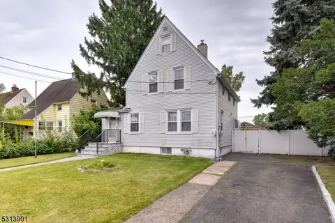 21 Louise St, Garfield, NJ 07026