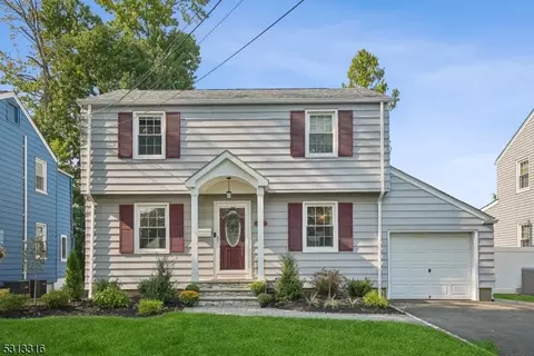 1144 Forest Dr, Clark, NJ 07066