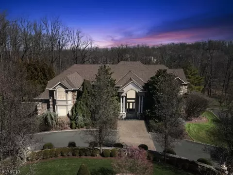71 Van Holten Rd, Bernards, NJ 07920