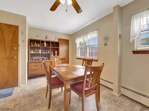 33 Atherton Ct #B, Wayne, NJ 07470 photo 6