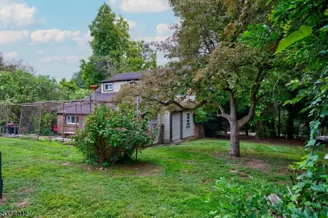 738 Valley Rd, Long Hill, NJ 07933 photo 3