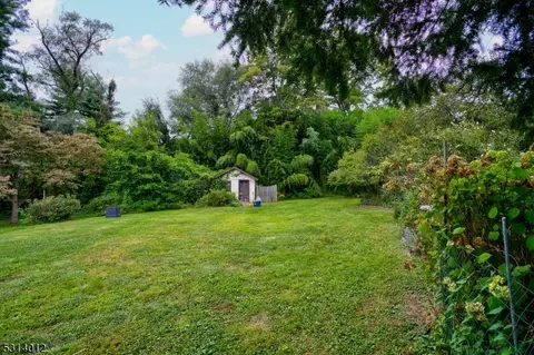 738 Valley Rd, Long Hill, NJ 07933 photo 9