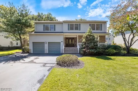 508 Grove St, Ridgewood, NJ 07450