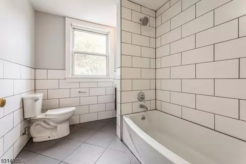 16 Trinity Pl, Montclair, NJ 07042 photo 15