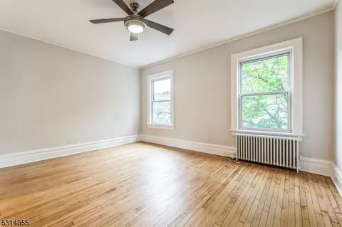 16 Trinity Pl, Montclair, NJ 07042 photo 18
