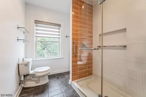 16 Trinity Pl, Montclair, NJ 07042 photo 30