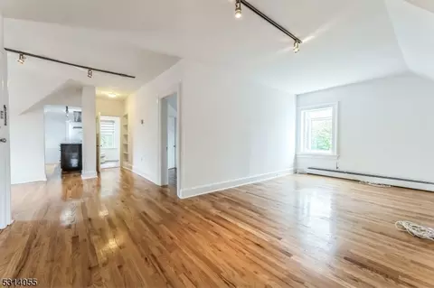 16 Trinity Pl, Montclair, NJ 07042 photo 26