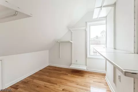 16 Trinity Pl, Montclair, NJ 07042 photo 28