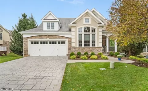 3 Emily Ter, Warren, NJ 07059