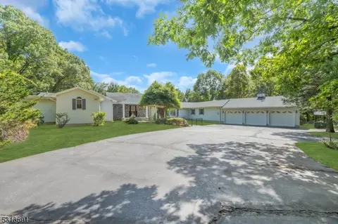 634 Green Pond Rd, Rockaway Twp, NJ 07866