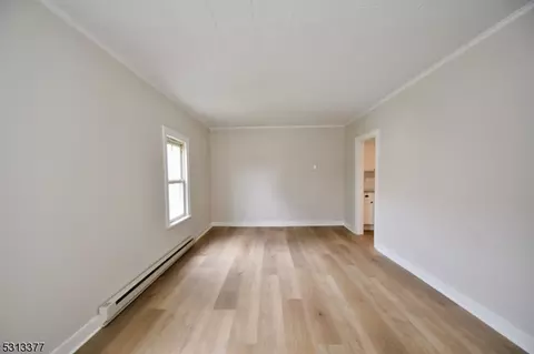 175 Main St, Franklin, NJ 07416 photo 3