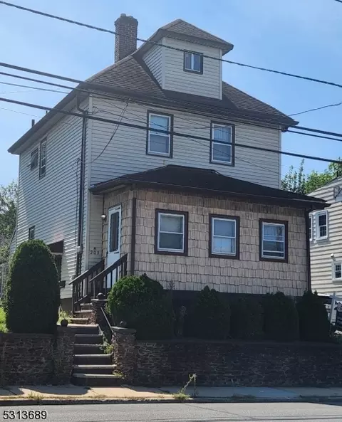 201 Centre St, Nutley, NJ 07110 photo 1